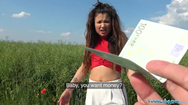 Spanish slut has outdoors sex in exchange for money