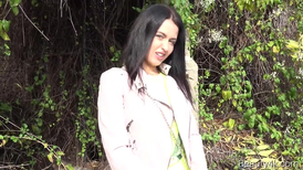 Nikky Perry showing off her amazing riding skills