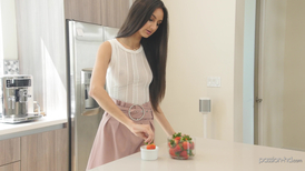 Strawberries and hardcore sex in a passionate gonzo video